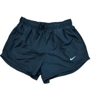 Nike‎ Women’s/Girls Athletic Black Shorts Size Small Running/Workout Dri Fit